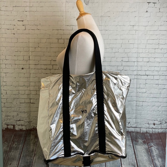 Y-3 Yohji Yamamoto x adidas Y-3 BEACH TOTE Metallic Silver & Black Streetwear - Picture 12 of 16